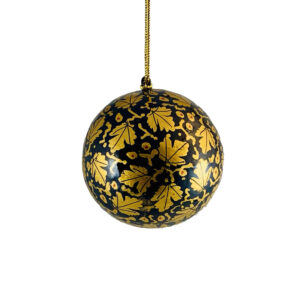 GOLD MAPLE LEAVES ON BLACK