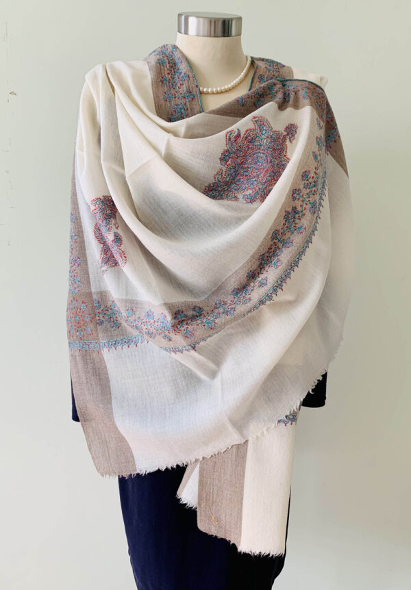 CREAM SCARF WITH EMBROIDERED BORDER AND CORNER MOTIFS