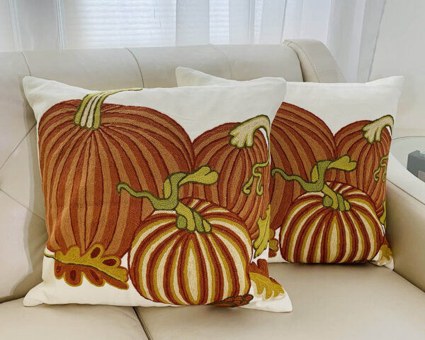 PUMPKIN PARADISE - CREWEL EMBROIDERED PILLOW - Image 5