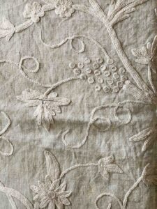 CREAM VINE PATTERN ON BEIGE LINEN